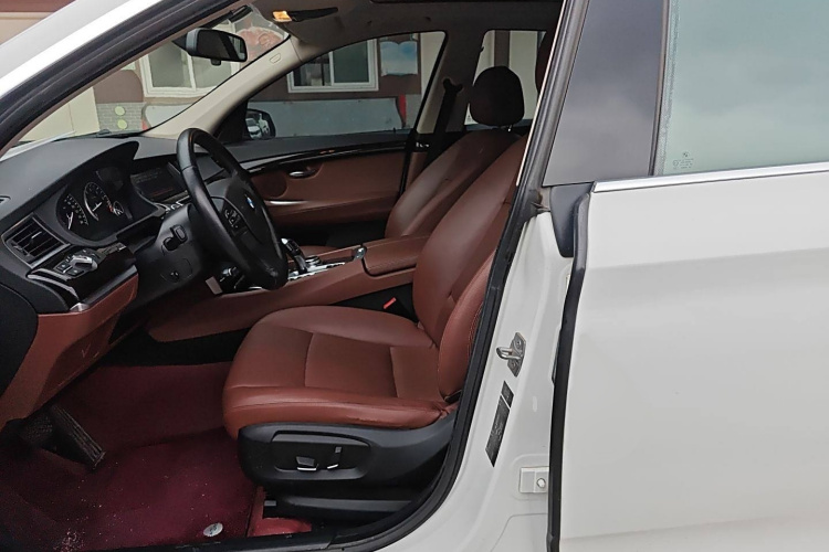 宝马5系GT 2014款 528i 领先型局部细节19