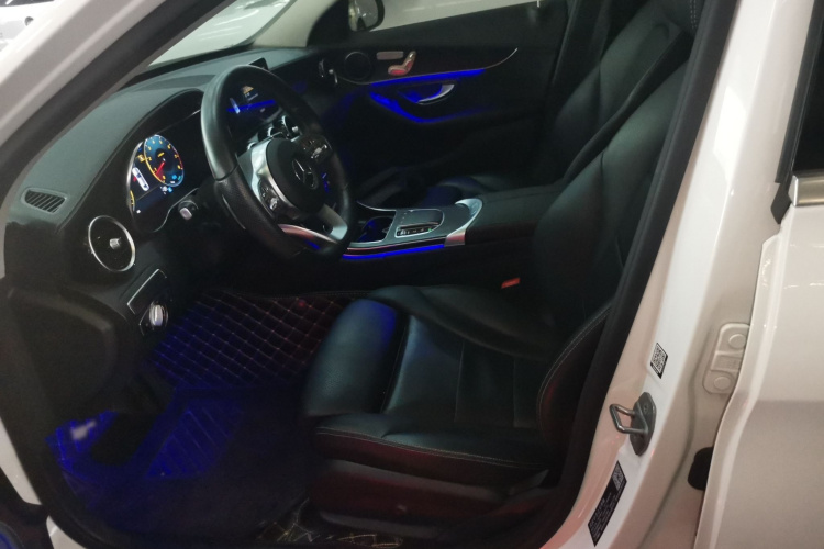 奔驰C级 2021款 C 260 L 运动版局部细节19