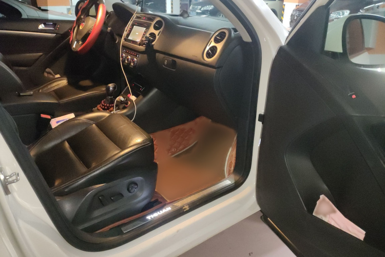 大众 途观 2016款 330TSI 自动四驱豪华版局部细节9005