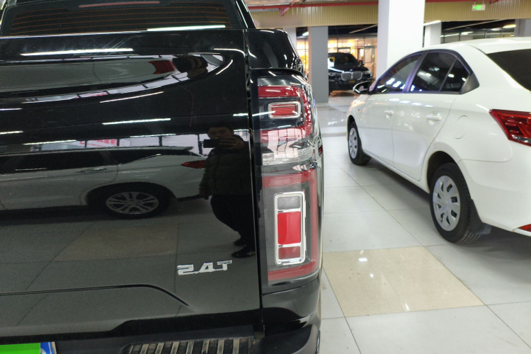 长城 炮 2024款 2.4T乘用版自动柴油两驱舒适型车身外观9