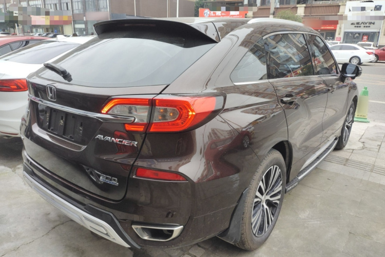 本田 冠道 2017款 370TURBO 四驱尊享版车身外观7