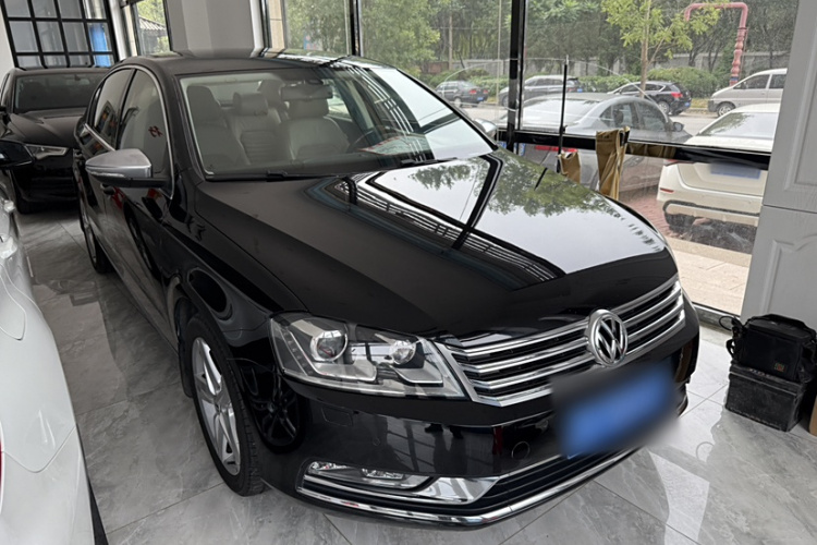 大众 迈腾 2015款 改款 1.8TSI 尊贵型车身外观6001