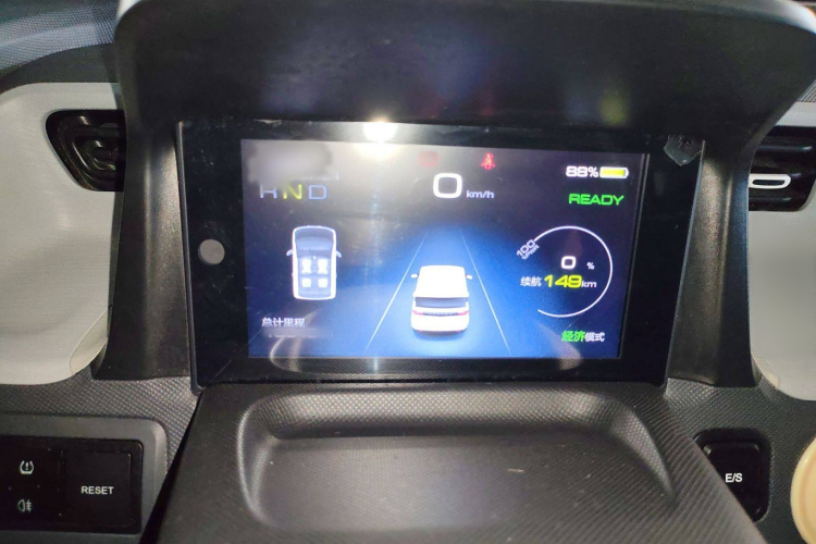 五菱汽车 宏光MINIEV 2022款 马卡龙臻享款 磷酸铁锂局部细节14