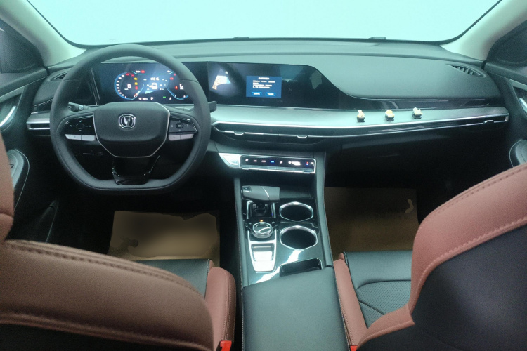 长安 逸动 2022款 PLUS 蓝鲸NE 1.4T GDI DCT尊贵版中控内饰12