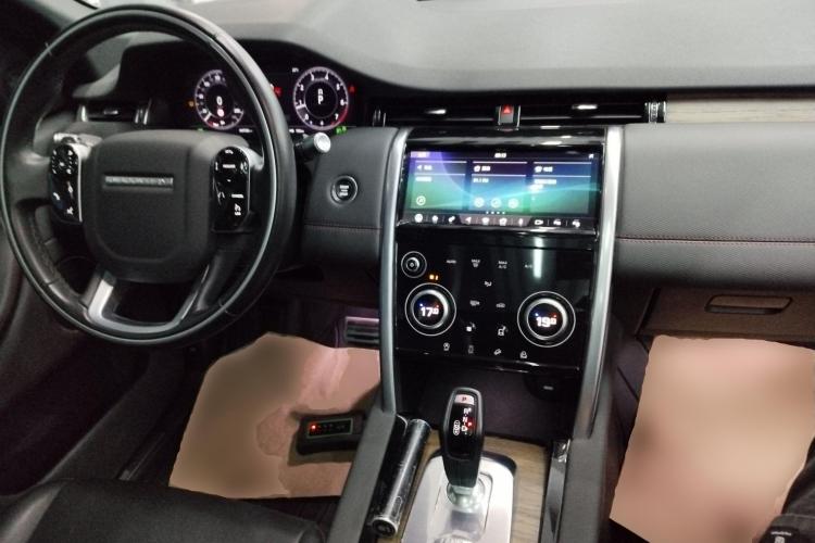路虎 发现运动版 2020款 249PS R-Dynamic 性能科技版 7座中控内饰12