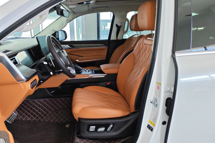 坦克500 2023款 3.0T 运动版 造境型 5座中控内饰19