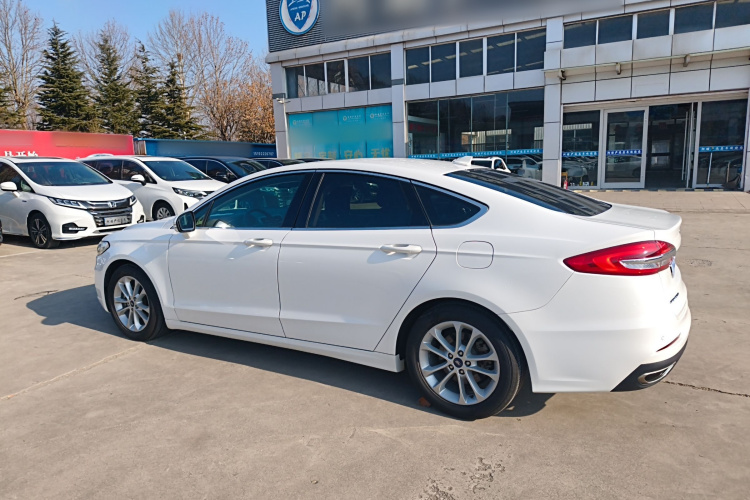 福特 蒙迪欧 2018款 EcoBoost 180 智控时尚型 国VI车身外观6003