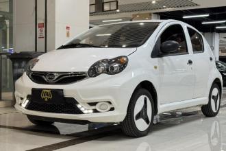 比亚迪F0 2015款 1.0L AMT 铉酷型