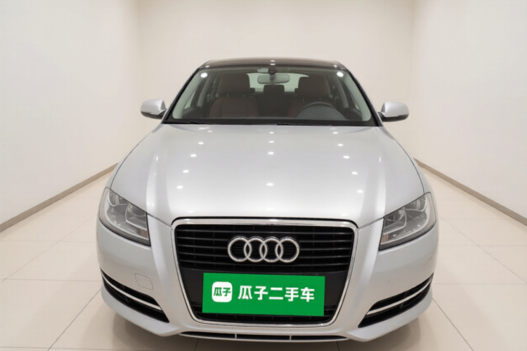 奥迪A3(进口) 2012款 Sportback 1.4T 技术型车身外观2