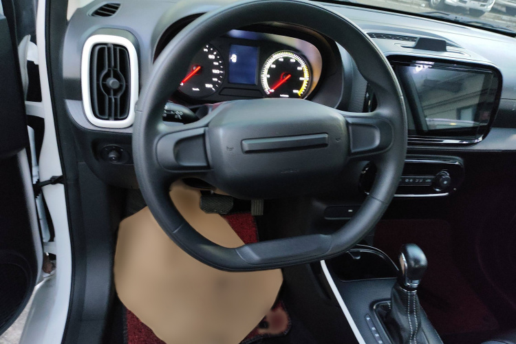 荣威 科莱威CLEVER 2022款 311km元气啵啵版中控内饰7002