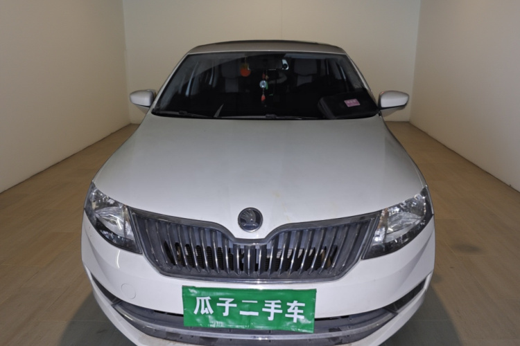 斯柯达 昕锐 2019款 1.5L 自动舒适版 国V车身外观2