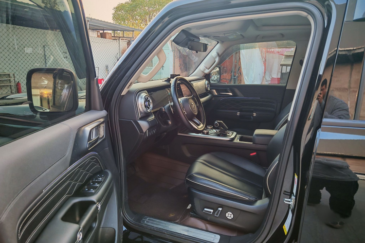 坦克300 2024款 2.0T 征服者中控内饰7009