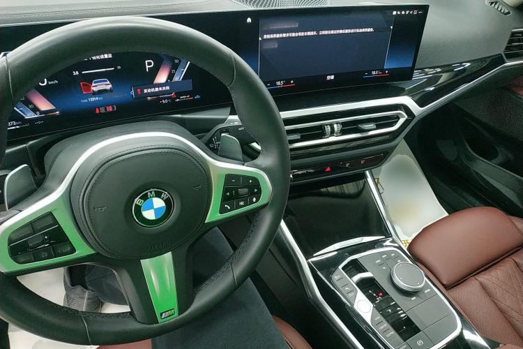 宝马3系 2023款 320Li M运动套装中控内饰12