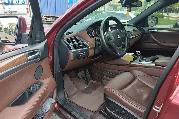 宝马X6 2010款 4.4T 混合动力版中控内饰7003