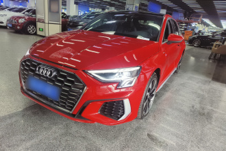 奥迪A3 2023款 改款 A3L Limousine 35 TFSI 时尚运动型