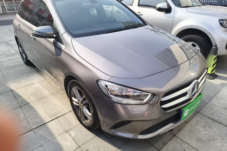 奔驰B级 2020款 B 180车身外观6002