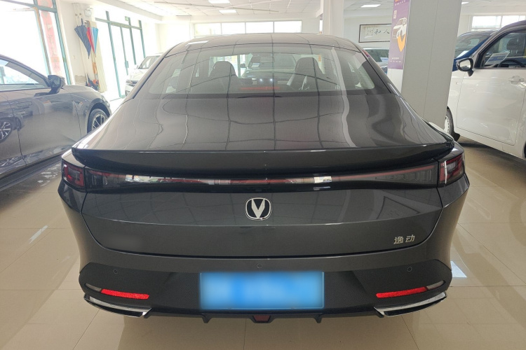 长安 逸动 2025款 蓝鲸 1.5T 500Bar旗舰型车身外观6004