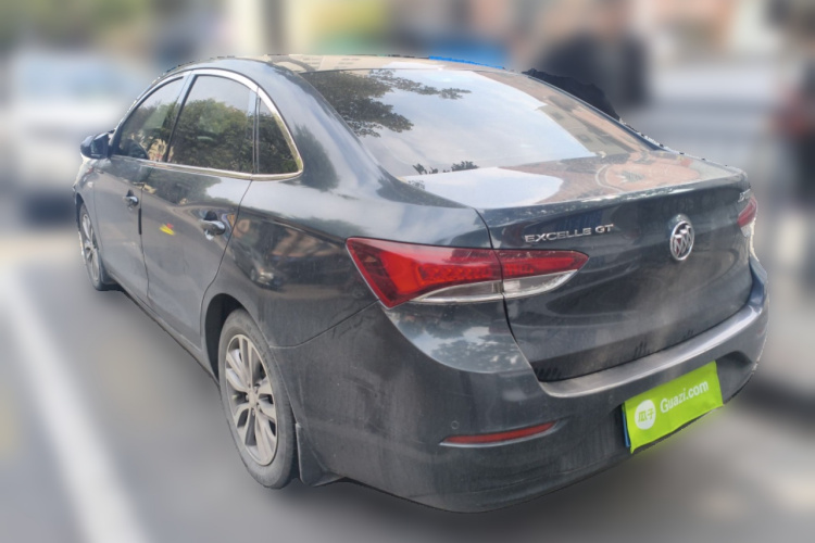 别克 英朗 2021款 改款 1.3T 自动轻混动精英型车身外观5