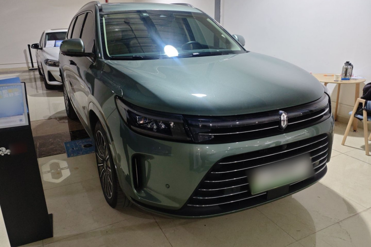 鸿蒙智行 问界M7 2022款 1.5T 四驱旗舰版车身外观3