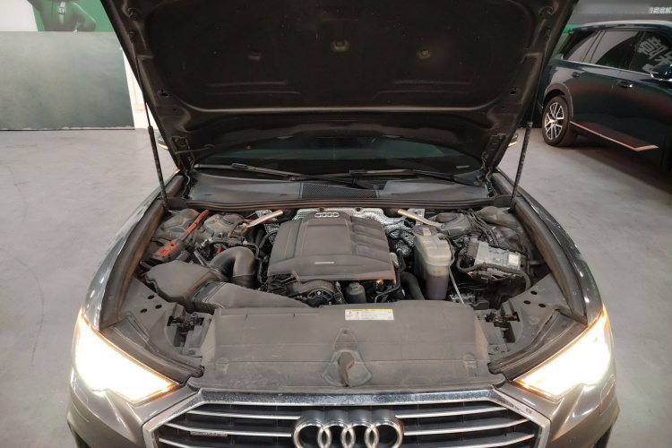 奥迪A6L 2020款 45 TFSI 臻选动感型局部细节24