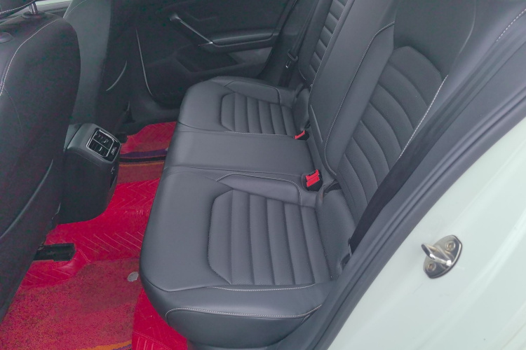 大众 凌渡 2019款 280TSI DSG舒适版 国V中控内饰21