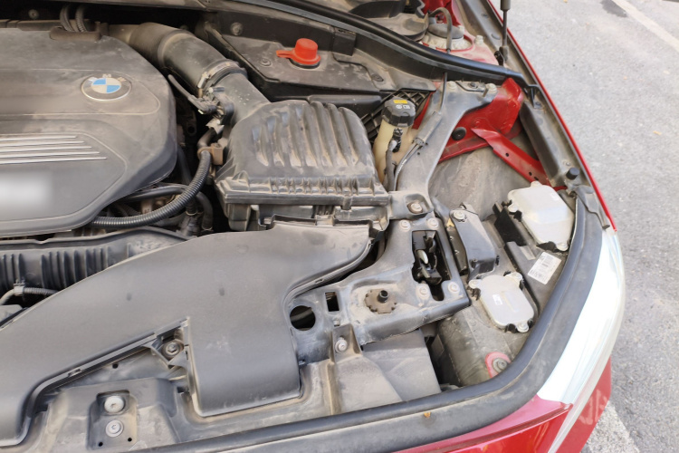 宝马1系 2019款 120i 领先型M运动套装局部细节9007