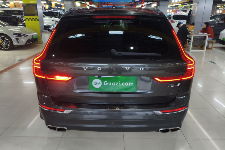 沃尔沃XC60 2019款 T5 四驱智逸版 国VI车身外观6004