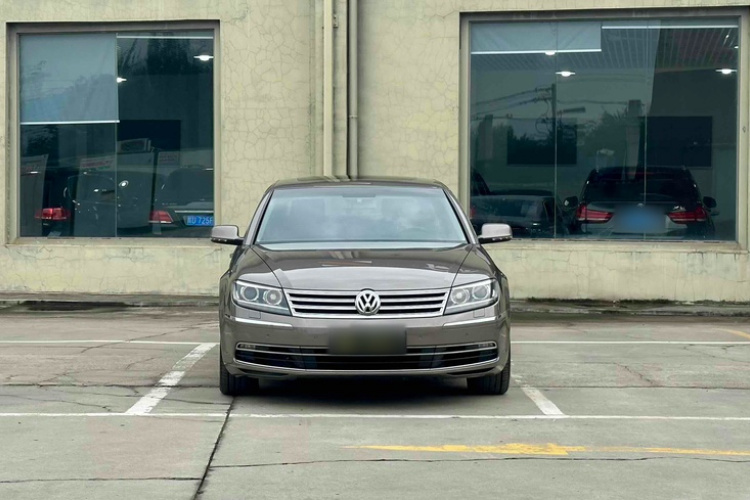 大众 辉腾 2014款 3.0L 商务型车身外观6001