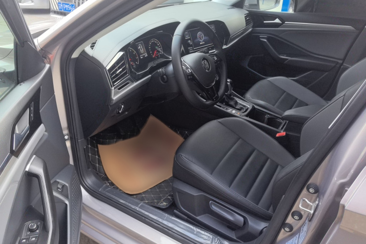 大众 速腾 2019款 280TSI DSG舒适型 国VI中控内饰7004