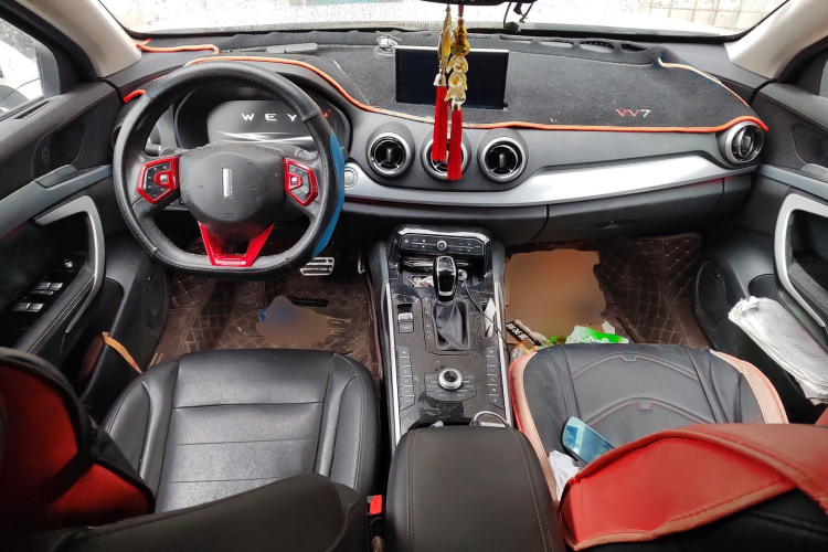 魏牌 VV7 2017款 VV7c 2.0T 旗舰型中控内饰12