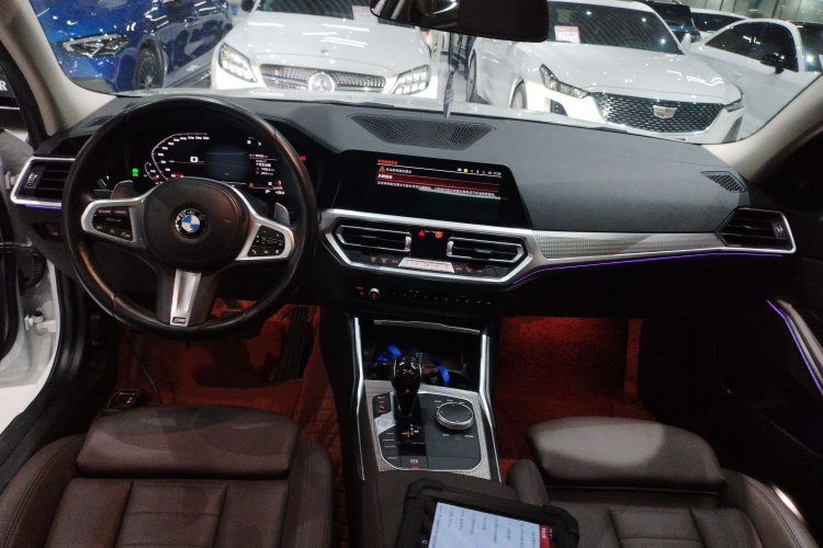 宝马3系 2021款 325Li M运动曜夜套装中控内饰12
