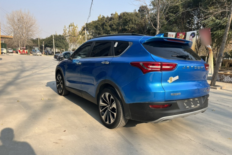 捷途X70S 2019款 1.5T 自动坦途版 国V车身外观6006