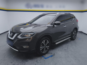 日产 奇骏 2017款 2.5L CVT豪华版 4WD