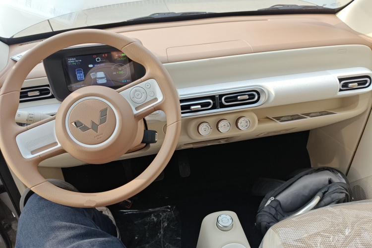 五菱汽车 宏光MINIEV 2024款 第三代 215km 青春版中控内饰12