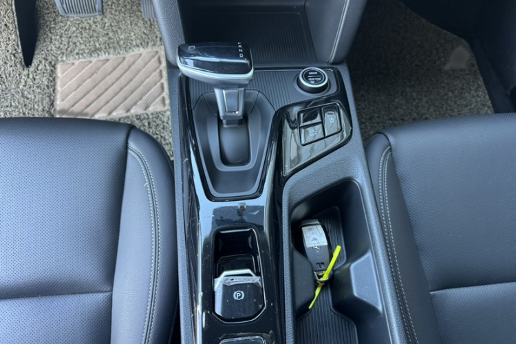 北京现代ix35 2021款 2.0L 自动两驱GLS领先版中控内饰7002