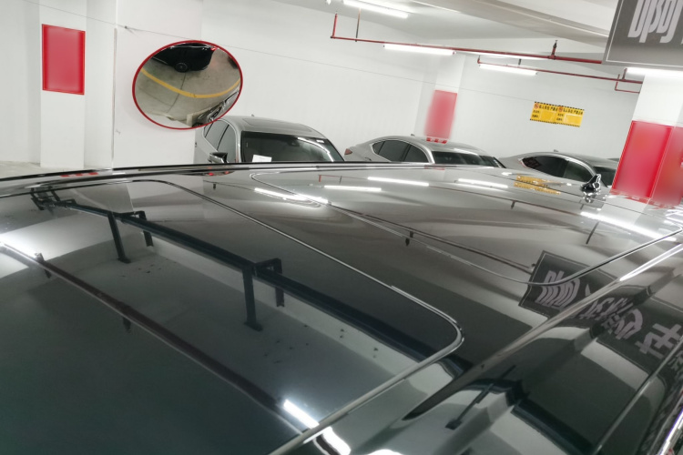 腾势D9 2022款 DM-i 970 四驱尊荣型局部细节57