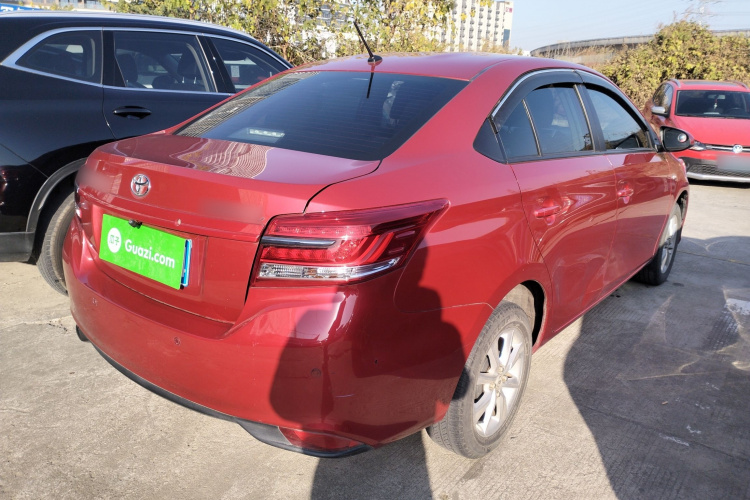 丰田 YARiS L 致享 2017款 1.5E CVT魅动版车身外观7