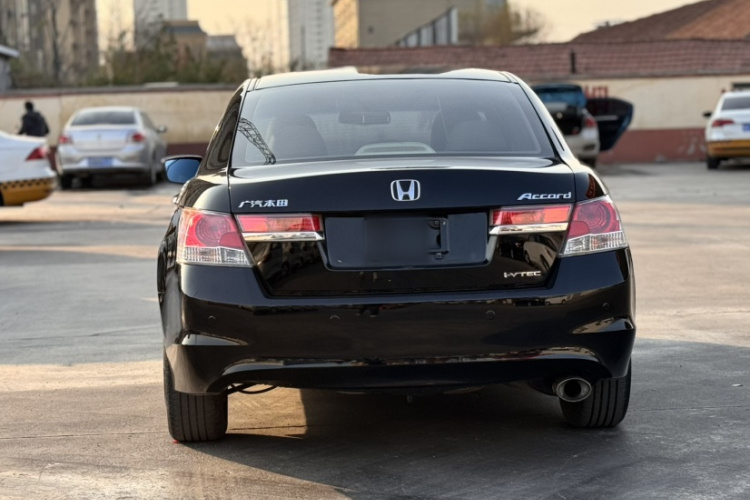 本田 雅阁 2012款 2.0L SE车身外观6003