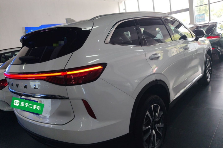 哈弗H6 2021款 第三代 1.5T 自动两驱Max车身外观7