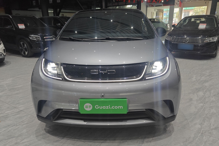 比亚迪 海豚 2023款 420km 时尚版车身外观2