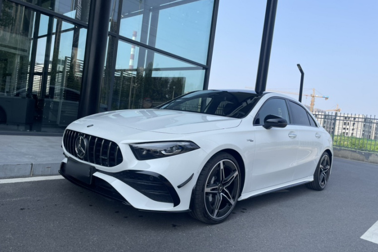 奔驰A级AMG 2025款 AMG A 35 L 4MATIC车身外观6005