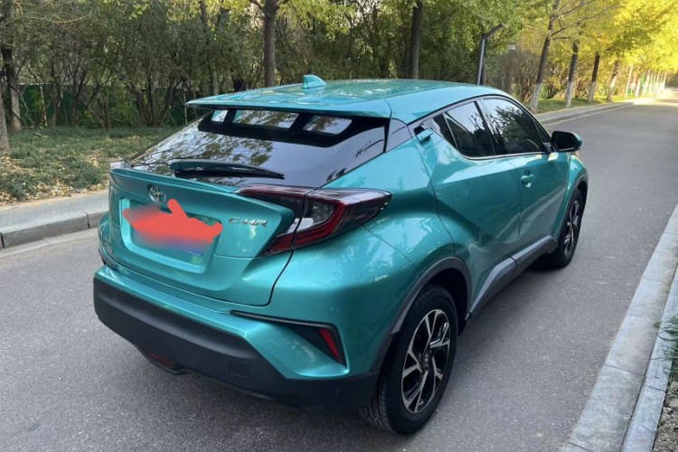 丰田C-HR 2020款 2.0L 豪华版车身外观6007