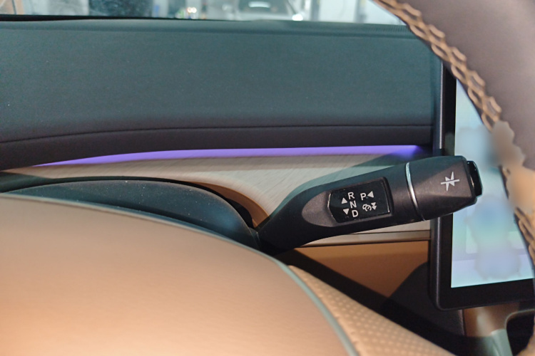 ARCFOX极狐 极狐 阿尔法S5 2024款 708MAX 200kW局部细节18