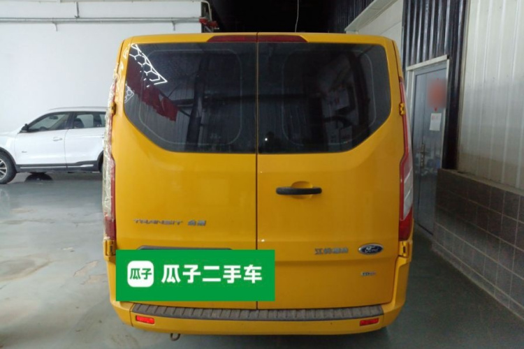 福特 全顺 2017款 2.0T柴油多功能商用车短轴低顶国V车身外观6004