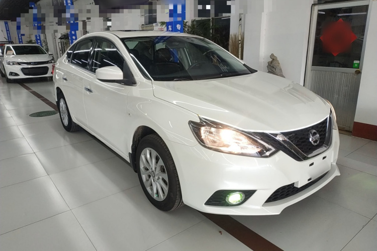 日产 轩逸 2021款 经典 1.6XL CVT豪华版车身外观3