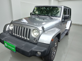 Jeep 牧马人 2017款 3.0L Sahara 四门舒享版