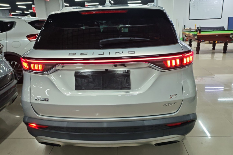 北京汽车 北京X7 2022款 1.5TD DCT致尚版车身外观6