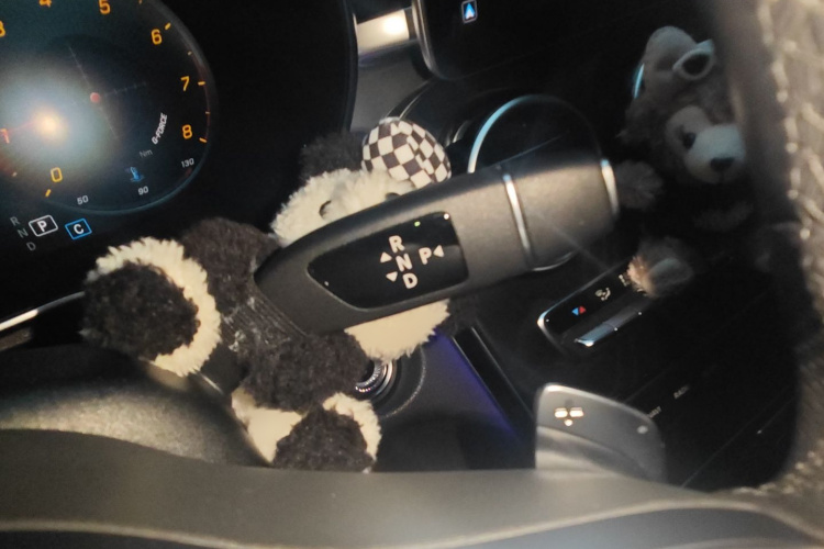 奔驰C级 2021款 C 200 L 时尚型运动版局部细节18