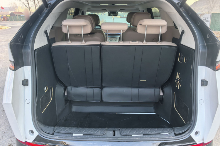 小鹏X9 2024款 702超长续航Pro局部细节23