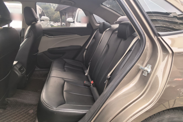 别克 英朗 2017款 15N 自动进取型中控内饰21